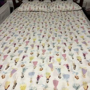 Pottery Barn Disney Enchanted Princess Sheets - Queen